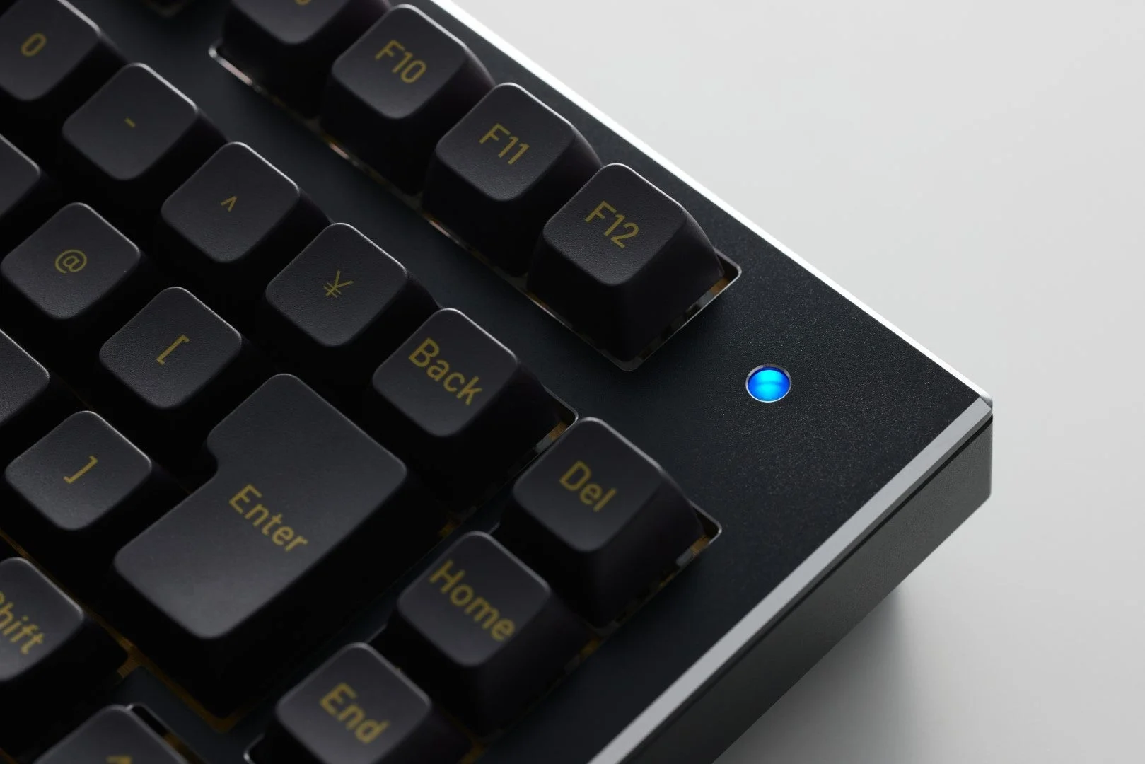 点灯するインジケーター