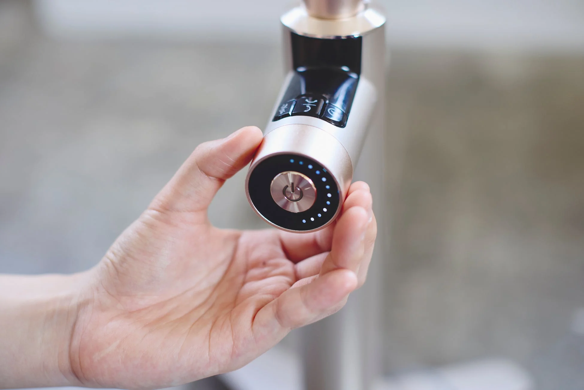 ダイヤルの操作部