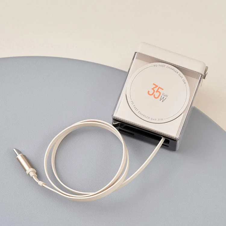 「USB急速充電器 USB PD(パワーデリバリー)対応 35W コード巻取式」Life on Productsより新発売!旅行にも日常にも便利な3台同時充電