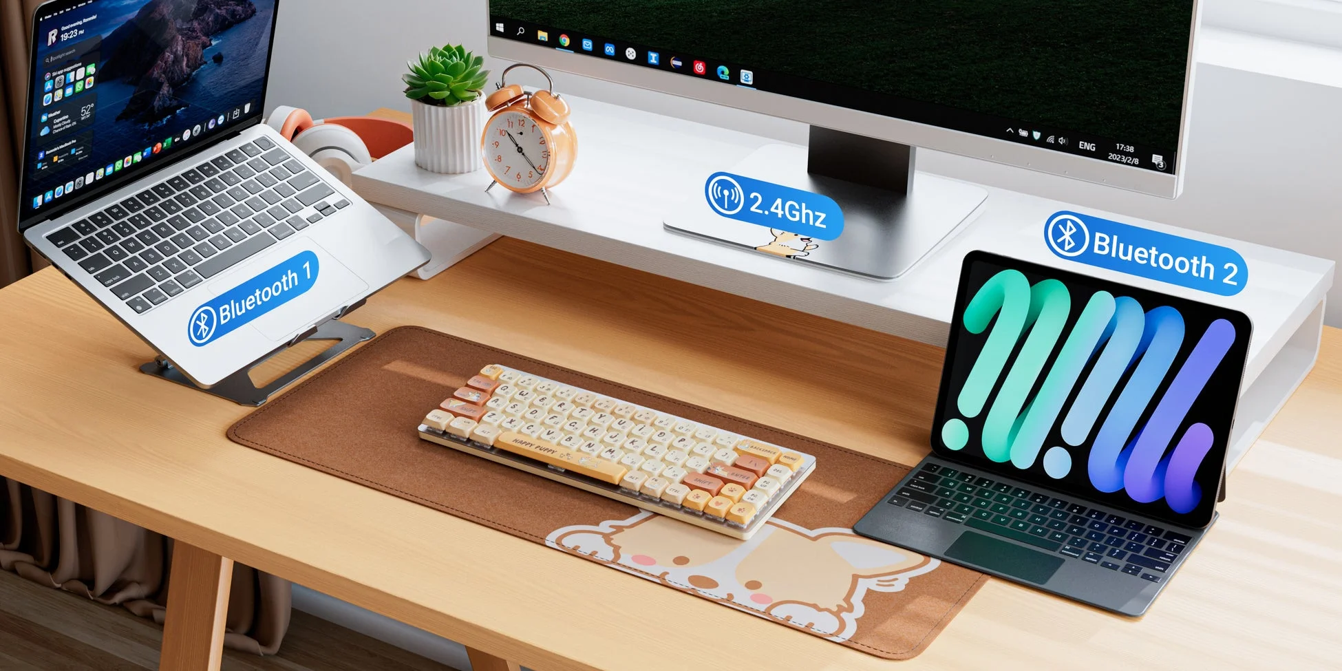 マルチデバイス対応のデスク