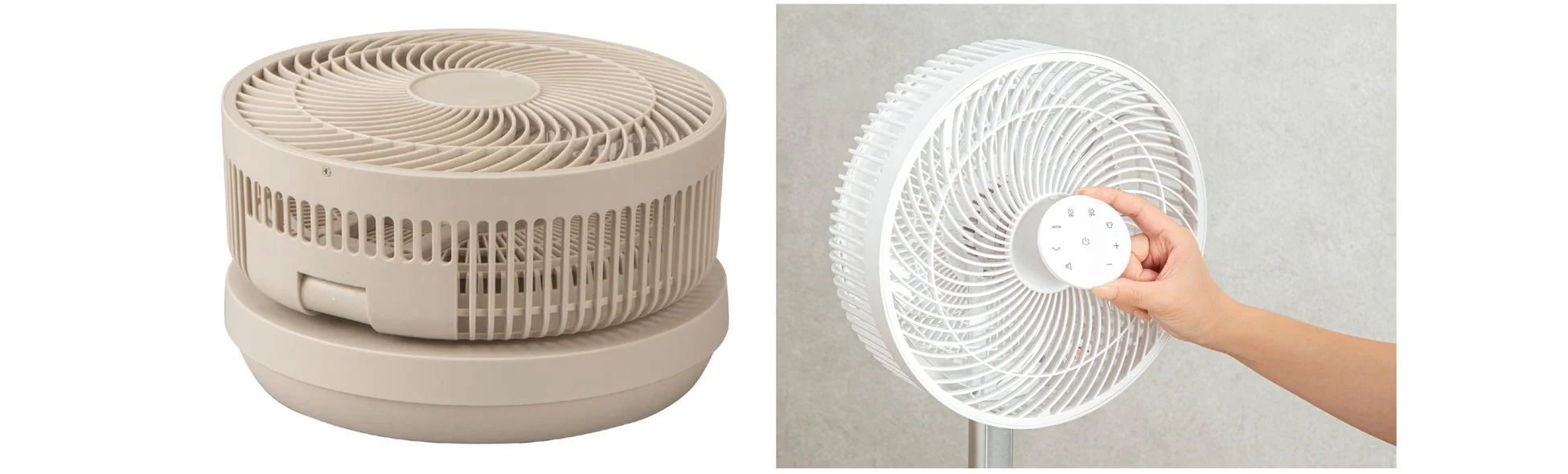 ベージュの折りたたみ式コンパクト扇風機と、白い扇風機のリモコンを操作する手が写っています