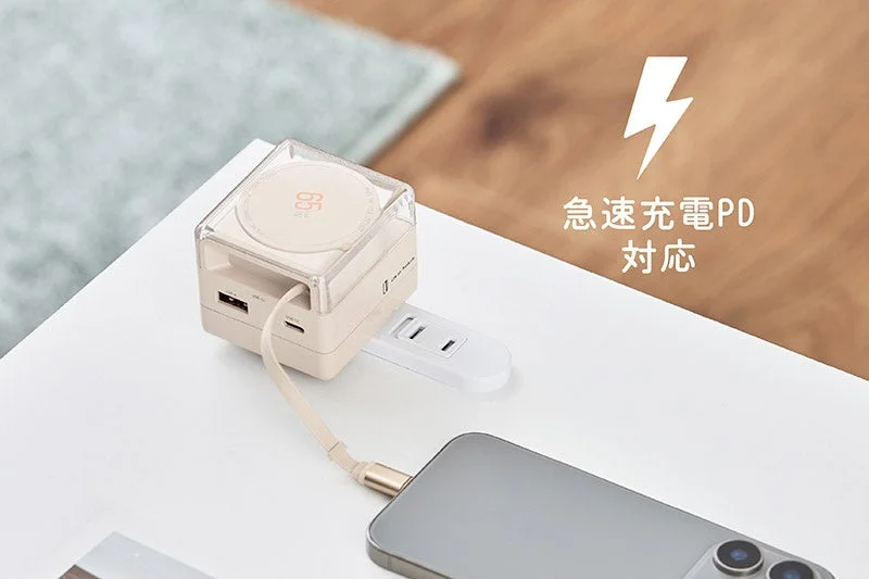 スマートフォンをPD急速充電する様子