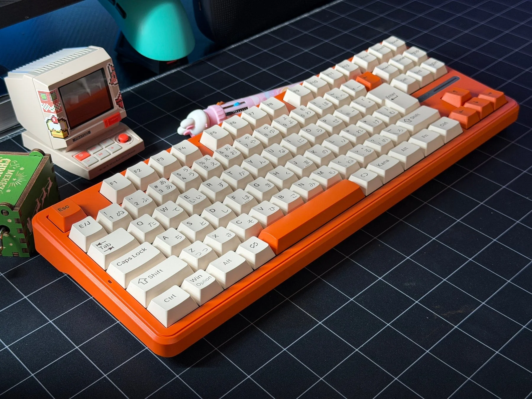 日本語JIS配列のキーボード