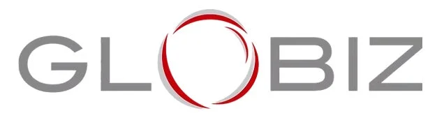 「GLOBIZ」という文字と、Oの部分が赤とグレーの円形のグラフィックで表現されたロゴ画像です。シンプルなデザインで、企業やブランドの識別に使われることが想定されます。