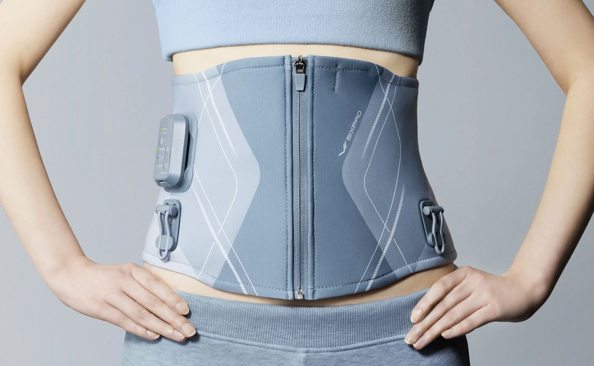 SIXPAD Core Belt 2装着イメージ(ブラック)