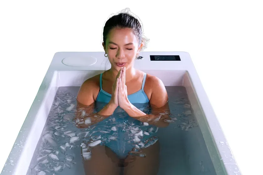 水温1℃で超冷水浴