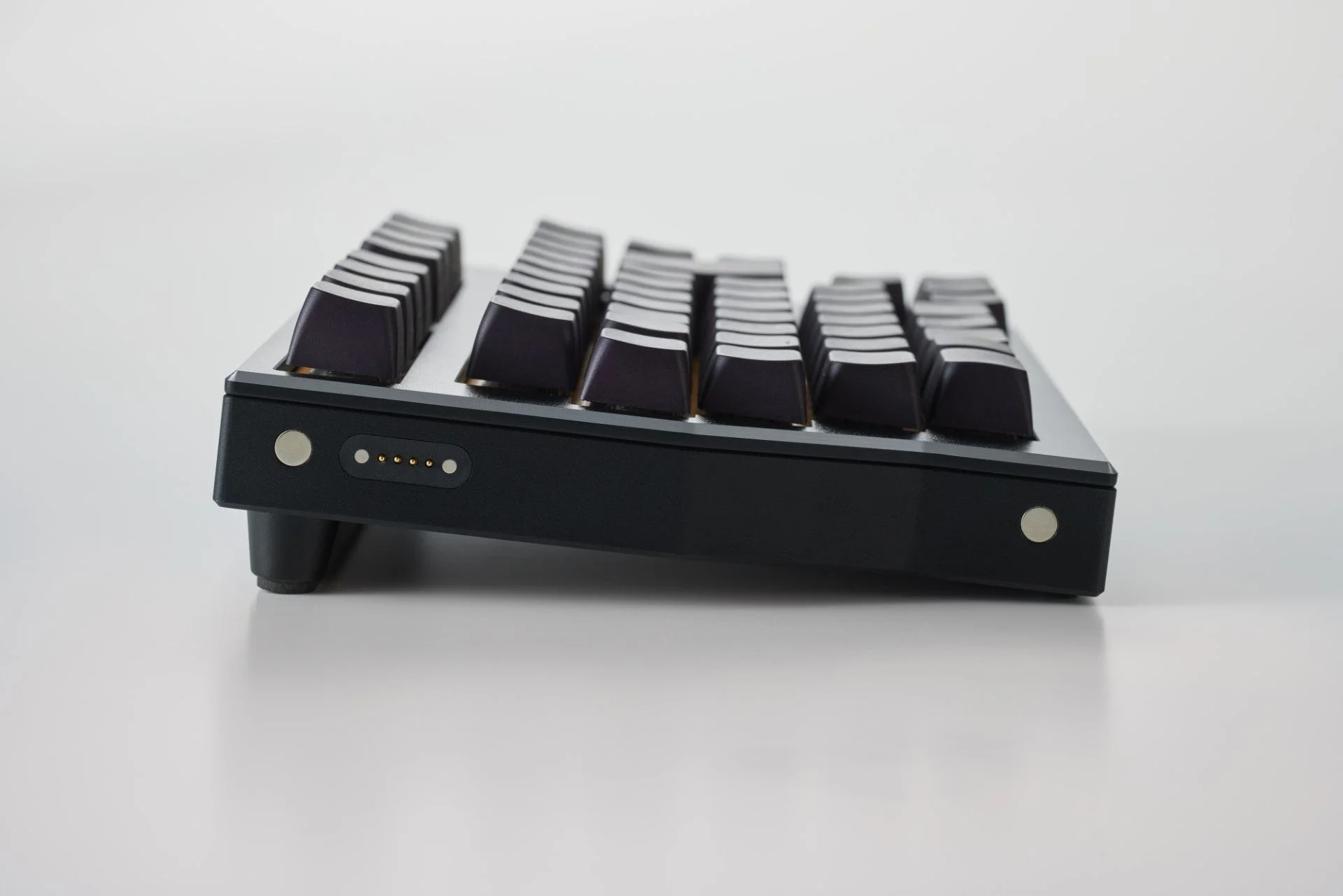 キーボードの側面