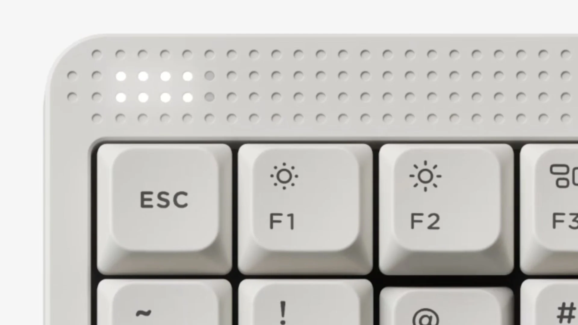 白を基調としたキーボードの一部がクローズアップされた画像です。