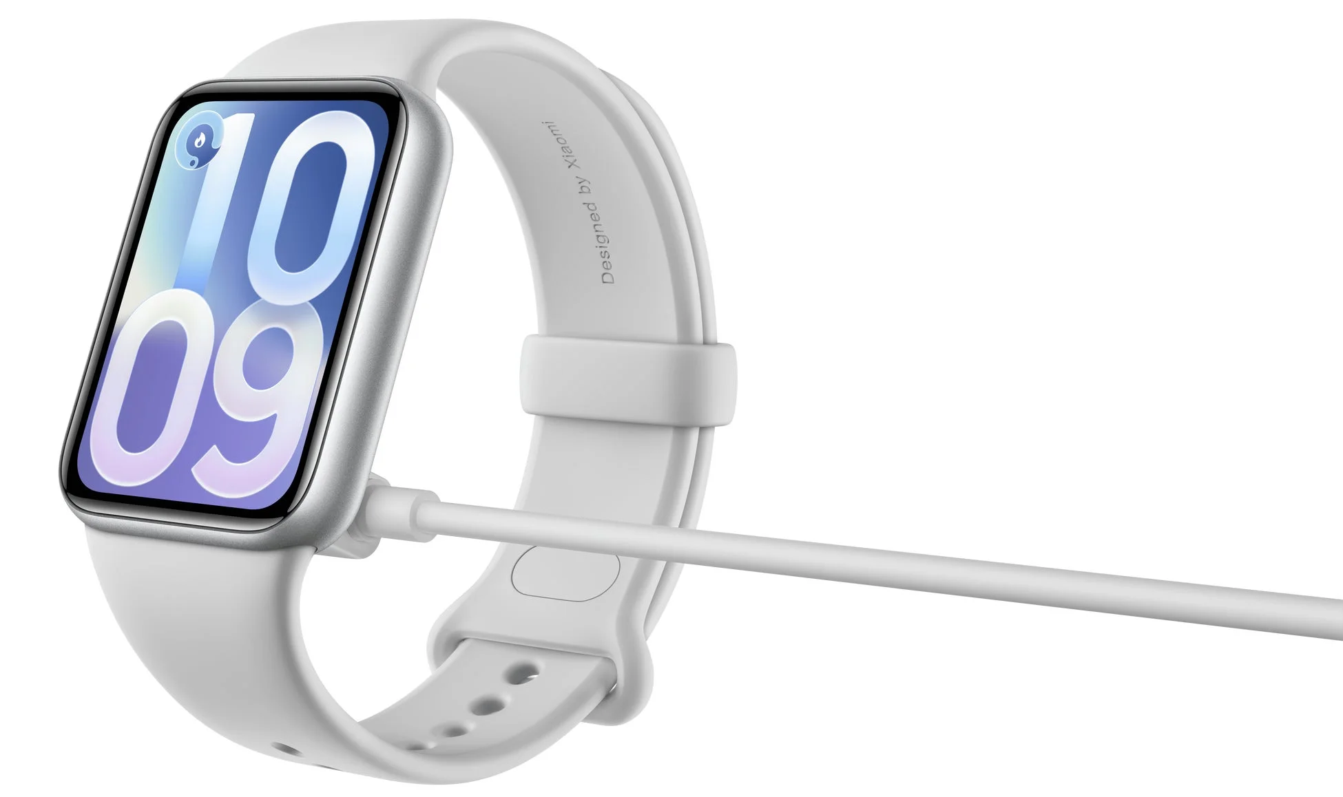 充電中のXiaomi Smart Band 10 Pro