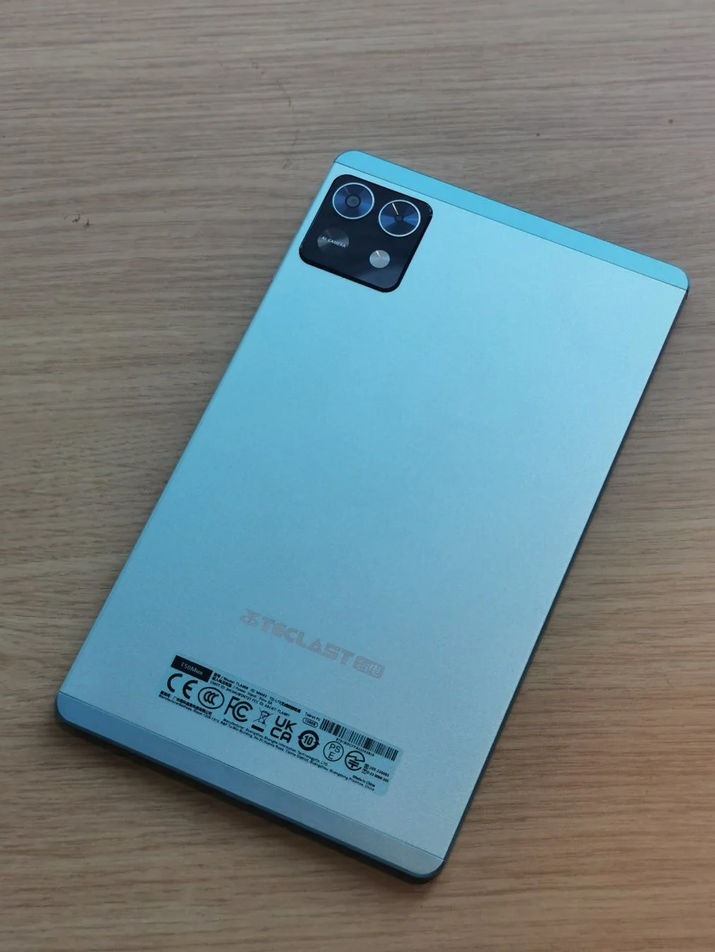 T50Miniの背面デザイン