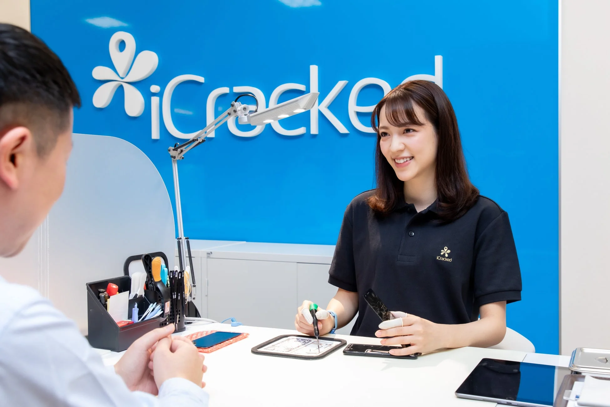 iCracked 店舗での対面修理
