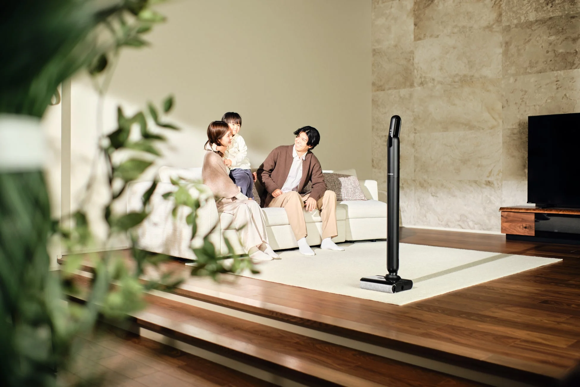 Mindoo、水拭きもできる次世代掃除機「BEYOND」を正式発売