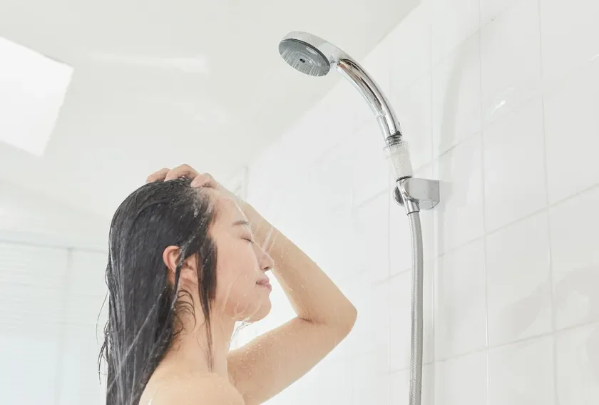 旅行先での髪・肌悩みに終止符！携帯型浄水ナノバブルアタッチメント「浄水革命ナノバブール」夏の旅行シーズンに向け提案強化