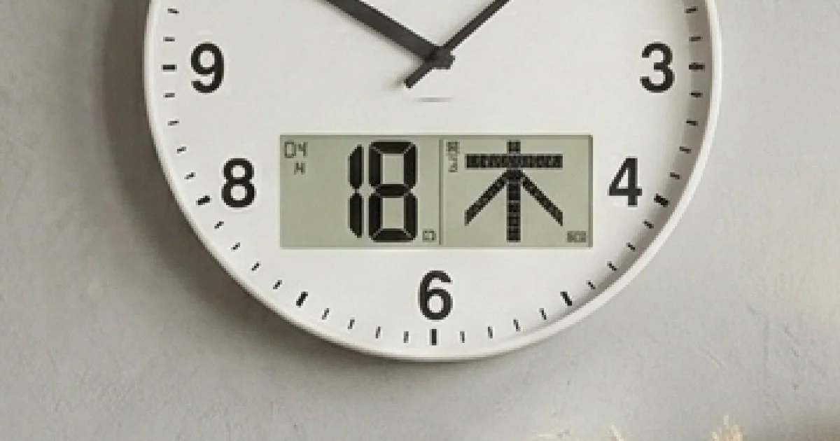 日付と曜日を表示する時計のデジタル部分