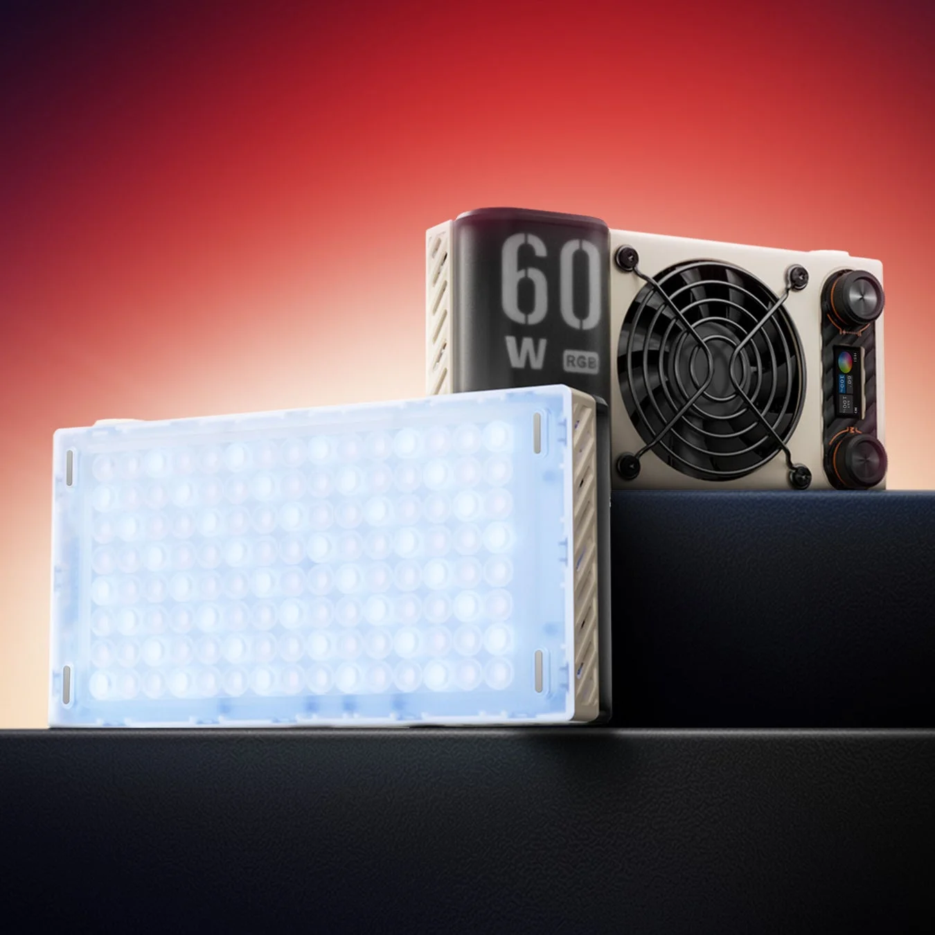 手のひらサイズで60W!プロ仕様ポータブルRGBライト「ZHIYUN FIVERAY M60 Ultra」新発売
