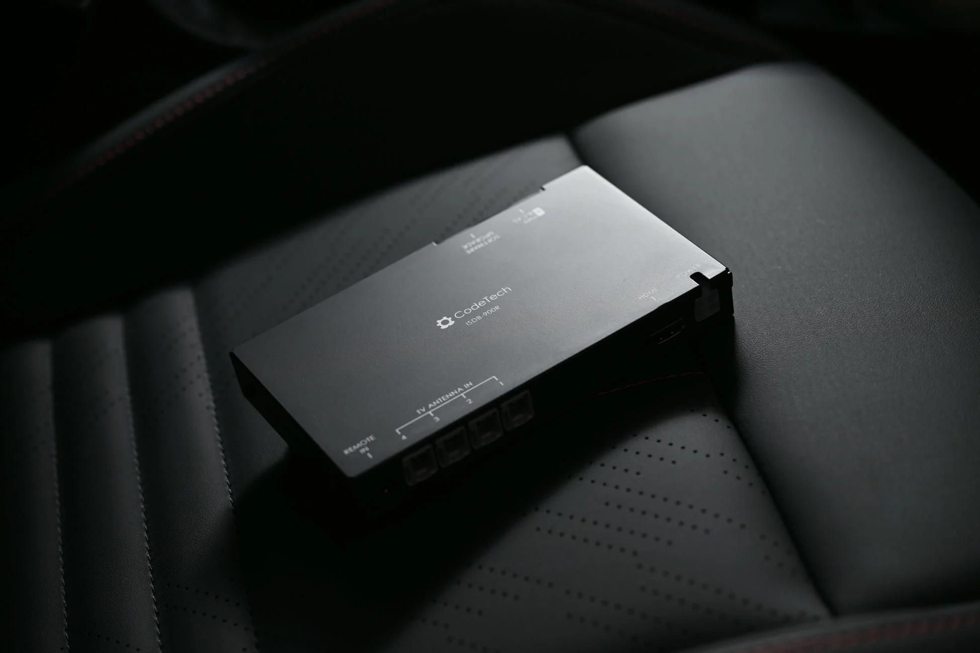 業界初デュアルパワーサプライ搭載！コードテックCAMから高感度車載用TVチューナー「CodeTech TV Tuner (ISDB-900R)」新発売