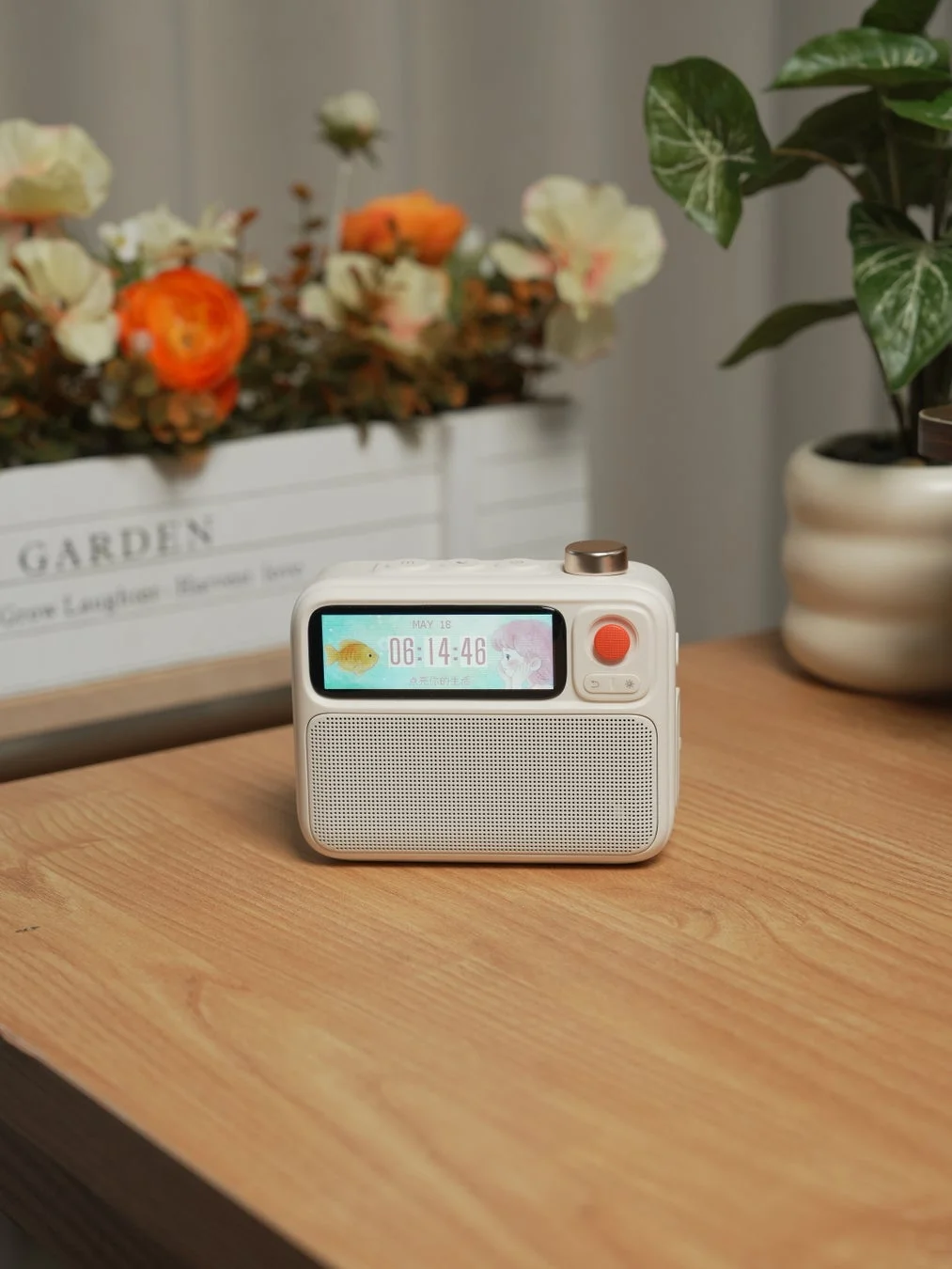 Divoomから新モデル「FlowToo」が7月下旬に販売開始！レトロデザインとピクセルアートが融合したポータブルBluetoothスピーカー