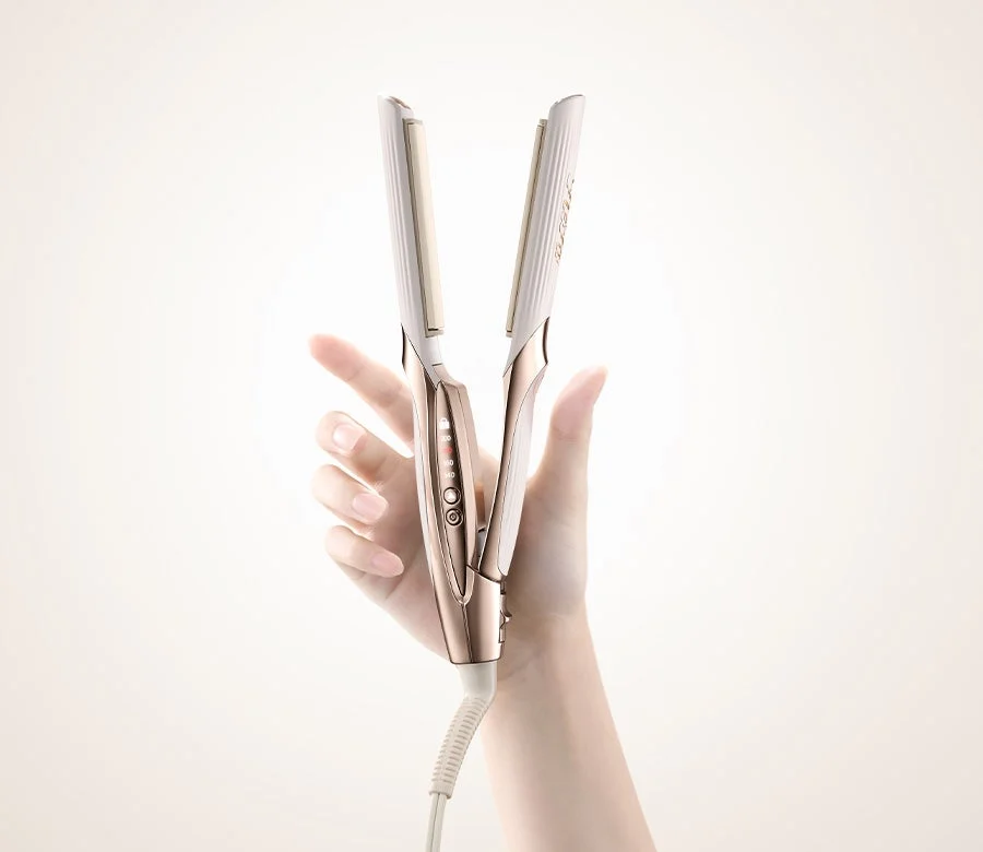 温度設定が表示されたReFa STRAIGHT IRON CS