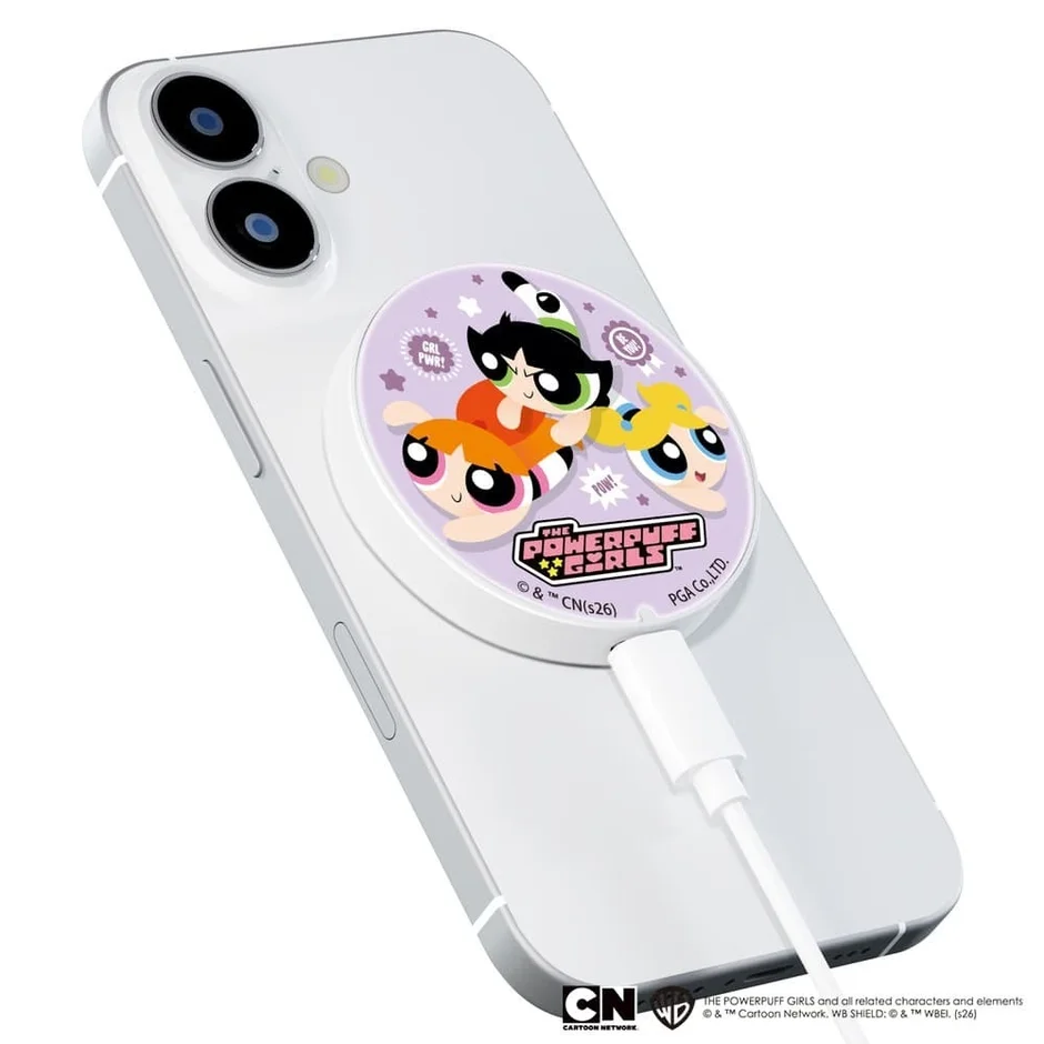 iPhoneに装着されたパワーパフガールズのワイヤレス充電器