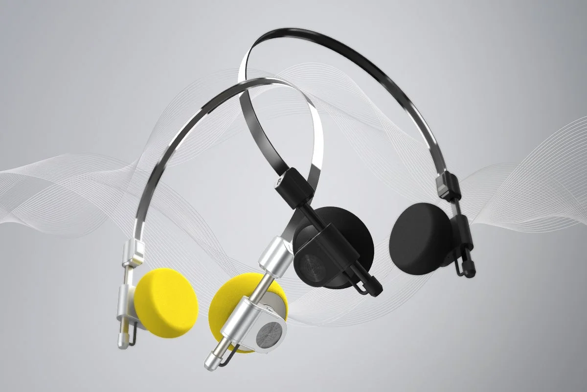 並べられたMaGdget Headphones