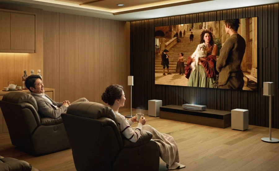 カップルで映画鑑賞