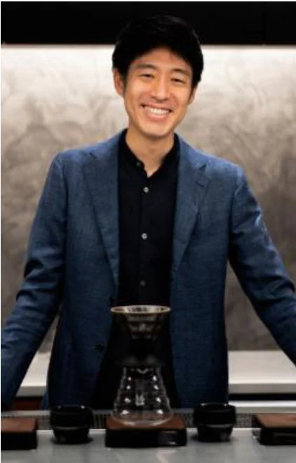 粕谷哲氏