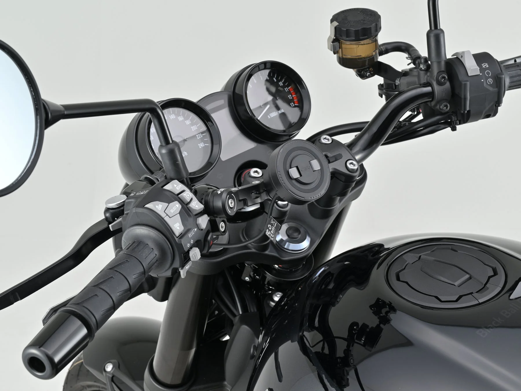 GR-MW66 Bar Clamp Mount M6 装着イメージ