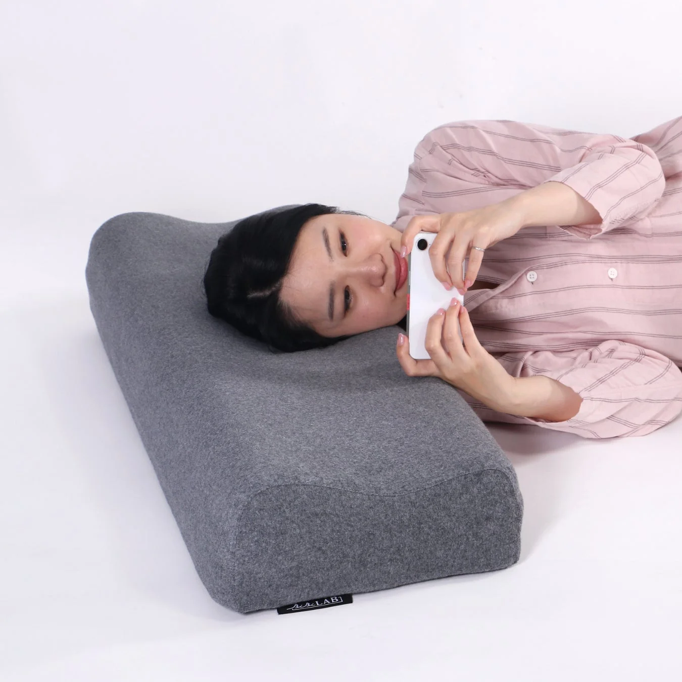 横寝姿勢でのスマートフォン操作