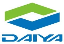 緑と青の幾何学的な図形を組み合わせたロゴマークと、その下に「DAIYA」という文字が配置された画像です。モダンでクリーンな印象を与えます。
