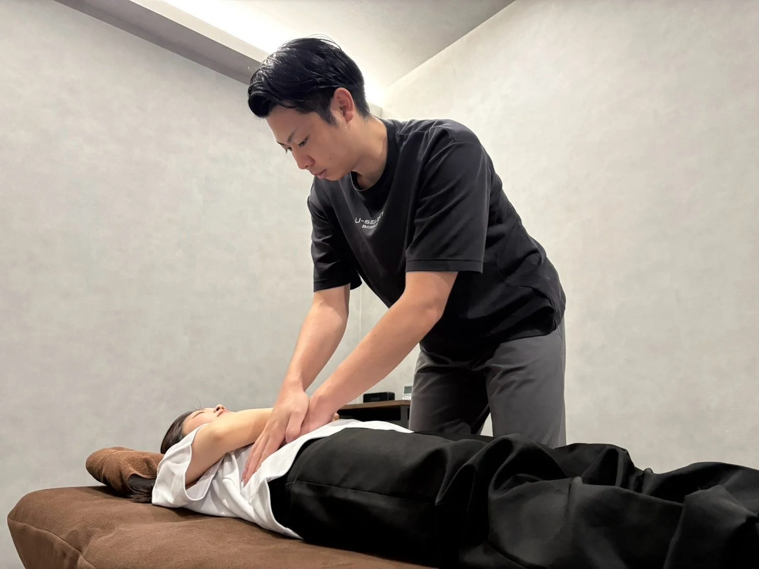 腹部の施術